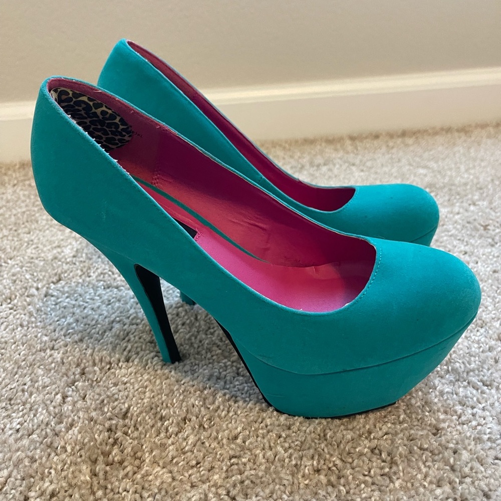 Turquoise heels